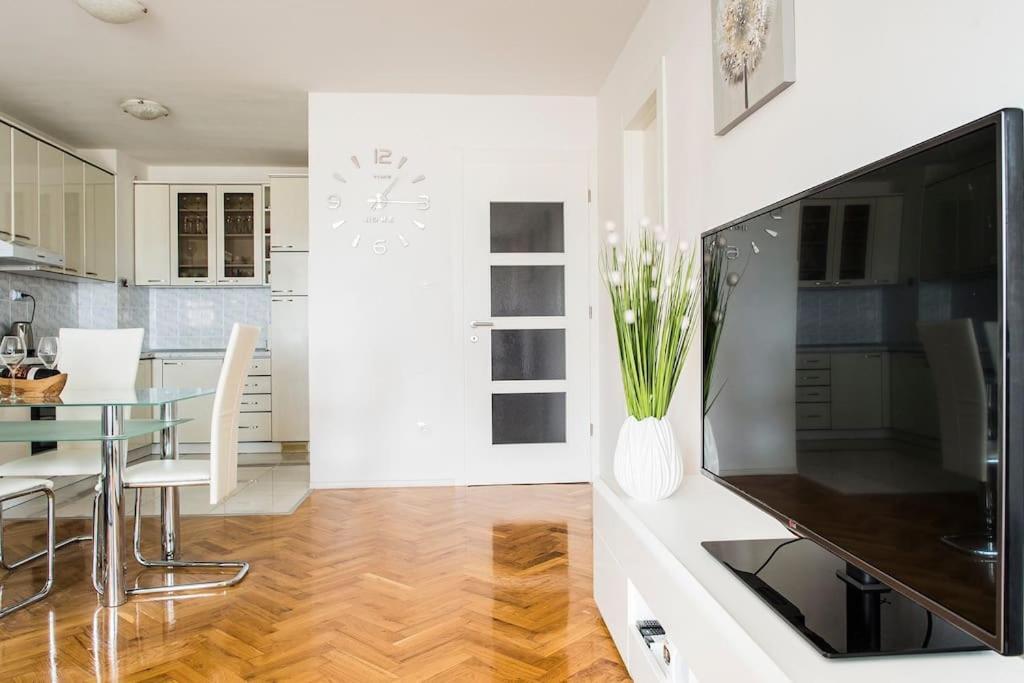 Apartment Jully Podstrana Exterior foto